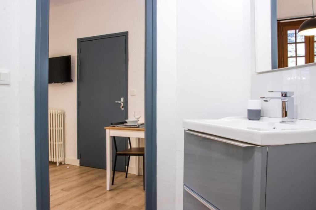 Le Blossac, A 300M Du Centre Ville - Wifi Poitiers Bagian luar foto